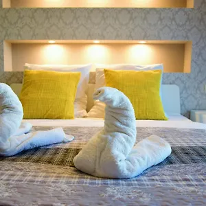 Homely Place Serce Poznania - Stary Rynek - Parking Apartamento